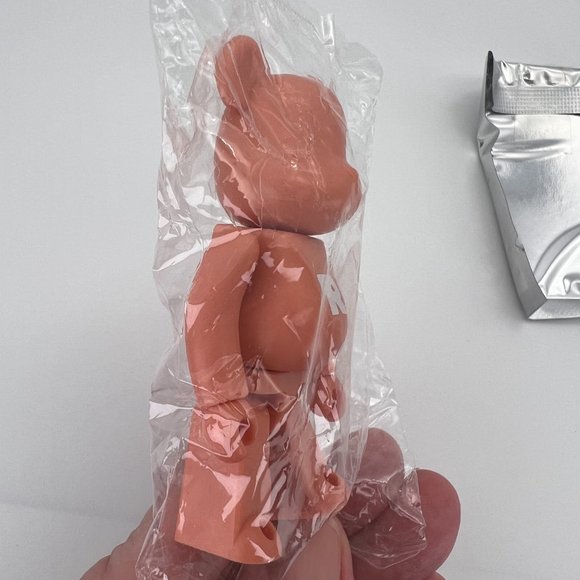 Bearbrick Series 19 Basic R Medicom 100% Figure - Picture 6 of 7